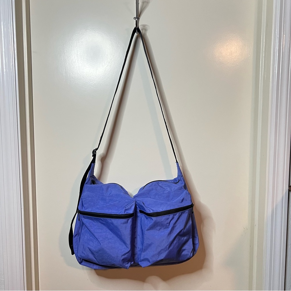Baggu large cargo messengerr pansy blue